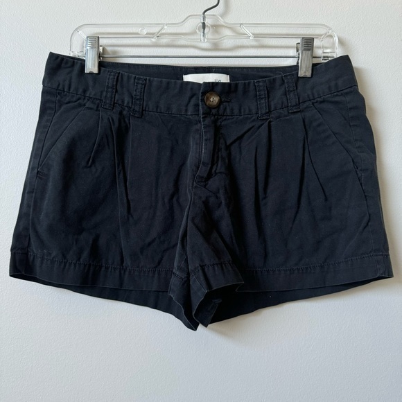 Old Navy Pants - Old Navy Black Botton Shorts